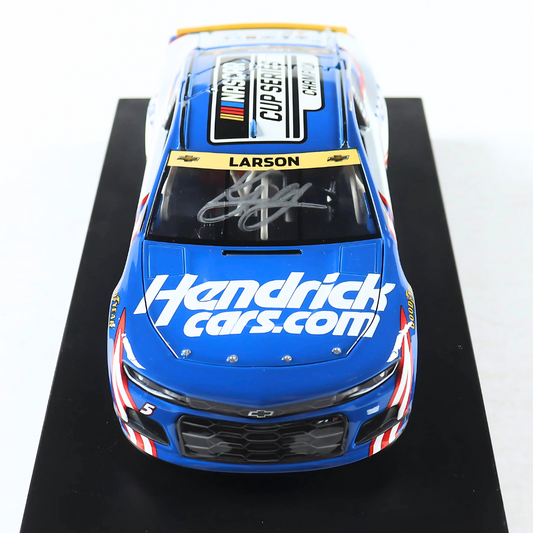 Kyle Larson Autographed 1:24 NASCAR Die-Cast – 2021 Champion #5 HendrickS